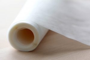 Baking paper retail rolls