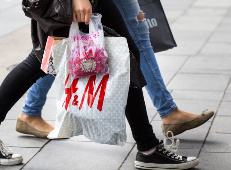 Polythene carrier bags for fashion outlets Polythene carrier bags for fashion outlets